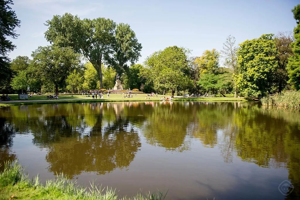 Bed & Breakfast Vondelparkmuseum Inn Amsterdam